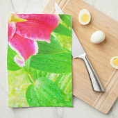  Diep Roze Stargazer Lily op Lime Green Theedoek (Quarter Fold)