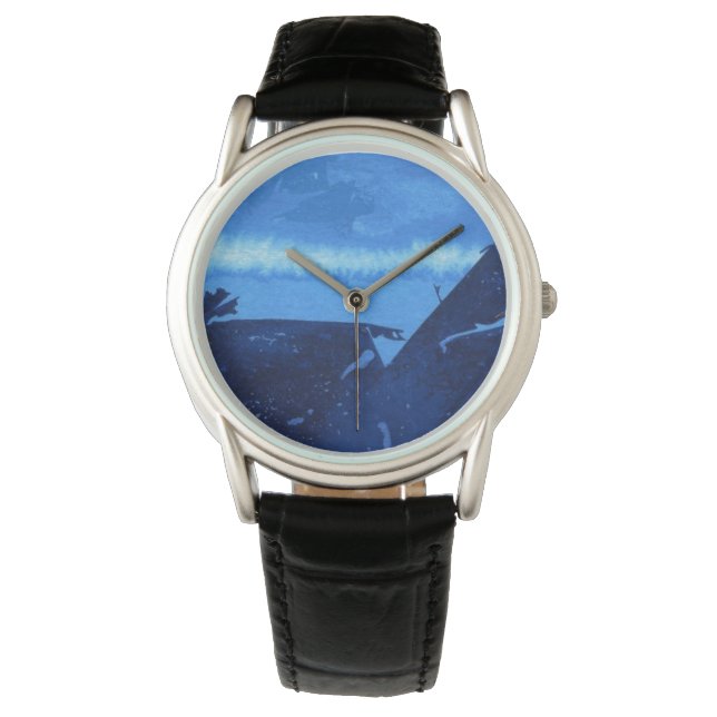 Diepblauw water, onderzeese loopgraven en blauwe r horloge (Voorkant)