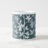 Diepe bosbries moderne botanische silhouet grote koffiekop (Voorkant)