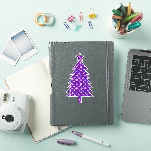 Diepe Paarse kerstboom met sterren Sticker (iPad Cover)