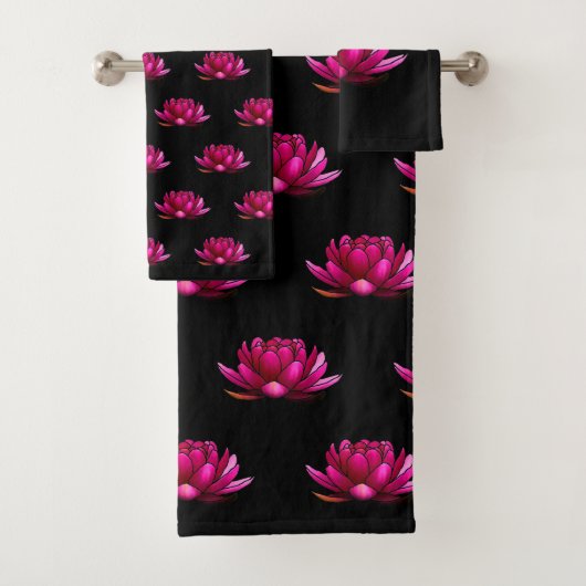 Diepe roze Lotus Flowers op Black Bad Handdoek (Insitu)