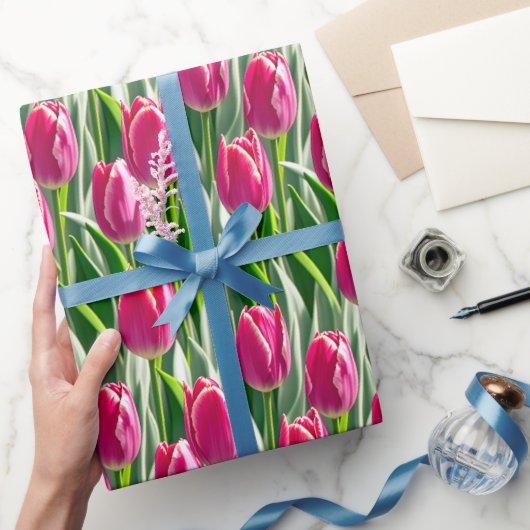 Diepe roze tulpen - verpakkingspapier cadeaupapier (Geschenken)