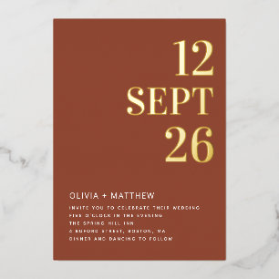 Diepe Terracotta & Gouden Bruiloft   Minimalistisc Folie Uitnodiging