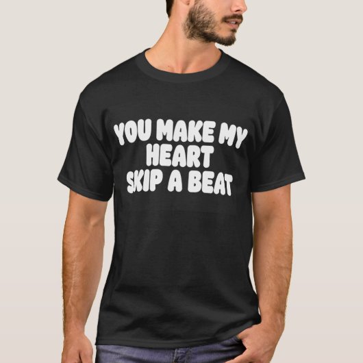 Diepe Zwarte Leegte T-shirt (Voorkant)