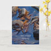 Diepste sympathie, herfstbladeren in blauw water kaart (Gele Bloem)