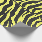 Dierafdrukken van gele en zwarte tijgerstrepen cadeaupapier (Hoek)
