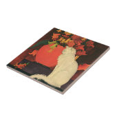 dieren, elegante witte kat, herfstbloemen tegeltje (Zijkant)