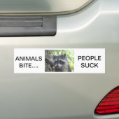Dieren slaan mensen op bumpersticker (Op auto)