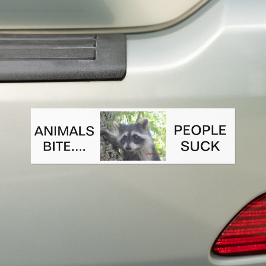 Dieren slaan mensen op bumpersticker (Op auto)