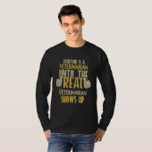 Dierenarts totdat de echte er is t-shirt (Voorkant volledig)