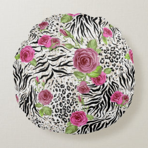 Dierenhuidprint en rozen rond kussen
