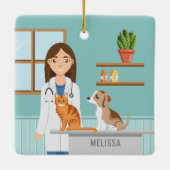 Dierenkliniek Dierenarts Vrouw met Kat en Puppy Keramisch Ornament (Achterkant)