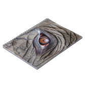 Dierenolifantenoog dicht bij notitieboek (Linkerzijde)