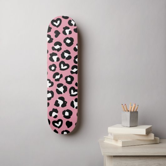 Dierenprint, roze luipaard, cheetah vlekken, harte persoonlijk skateboard (Muurkunst)