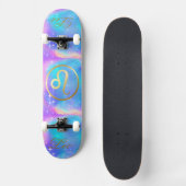 Dierenriem Leo Gold op kleurrijke achtergrond | Persoonlijk Skateboard (Voorkant)