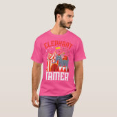 Dierenverzorger Ringmeester Olifant Circus Kermis T-shirt (Voorkant volledig)