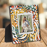 Dierlijke patroonframeless familie Foto Easel Teru Fotoplaat<br><div class="desc">Gemaakt om dimensionaal te kijken, een multikleurenpatroon voor dierlijke afdruk creëer een prachtig lijst voor onze favoriete foto op dit tafelblad met een ingebouwde esel. Het afbeelding wordt direct op het hardboard geplaatst voor een verbluffend scherp afbeelding met een gemakkelijk schoon veegdoppervlak. Geweldig als geschenk of om je favoriete foto...</div>