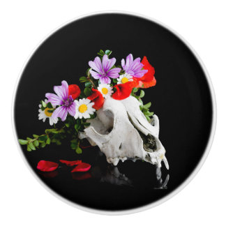 Dierlijke schedel met een maag van wilde bloem keramische knop