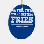 Diersen op dag van overdracht onvruchtbaarheid en  keramisch ornament (Rechts)