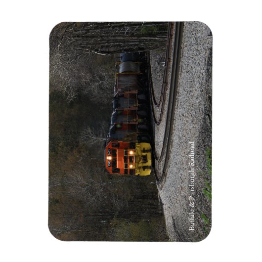 Diesel Train Engine Rounding Bend Souvenir Fridge Magneet (Verticaal)