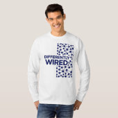 Differently Wired – Autism Awareness Month Blue T-shirt (Voorkant volledig)