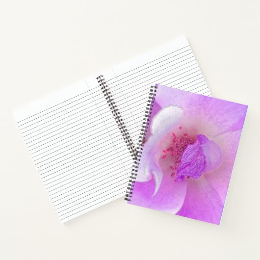 *~* Digitaal Gewijzigd Roos van Roze aan Lavender Notitieboek (Binnen)