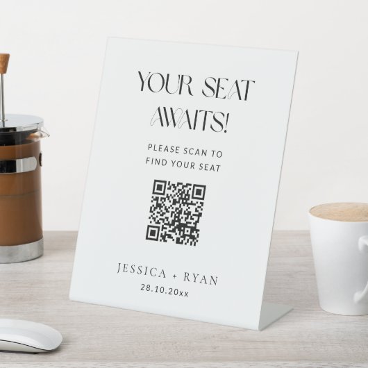 Digital Wedding Seating Chart with QR Code Sign Reclamebord Met Voetstuk (Insitu)