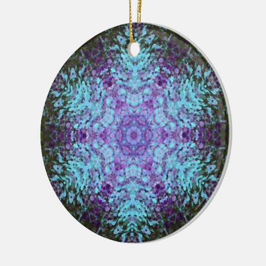 Digitale Mandala Groen Blauw en Paarse Keramisch Ornament (Links)