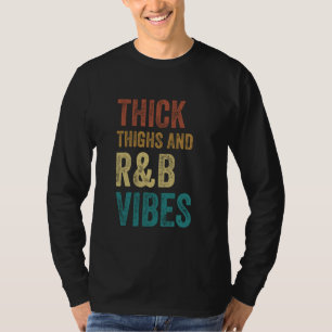 Dikke Dijen en R&B-sfeer Schattige R&B-meisjes uit T-shirt