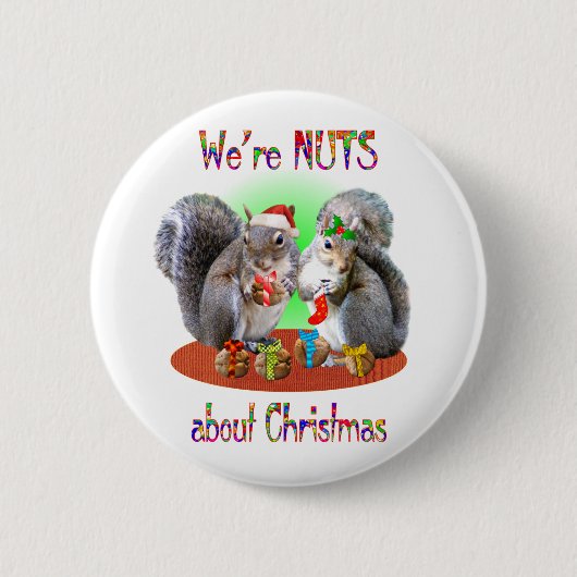 Dikke kerstnoten ronde button 5,7 cm (Voorkant)
