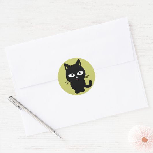 Dikke zwarte kitten ronde sticker (Envelop)