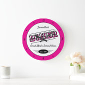 Diner Any Name Date Retro Hot Pink Black White Grote Klok (Huis)