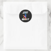 Dink het gewoon! Basketballer Slam Dunk Ronde Sticker (Tas)