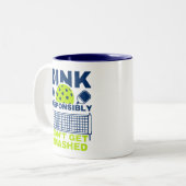Dink Responsibly Don't Get Smashed Pickleball Tweekleurige Koffiemok (Voorkant links)
