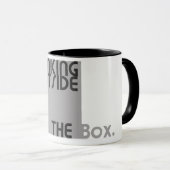 Dinken buiten de doos mok (Voorkant rechts)