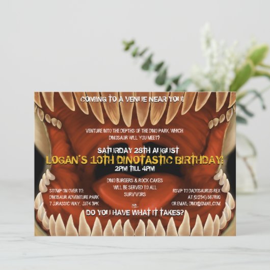 Dino Bite - Monstro Dinosaur Party - Uitnodigingen (Staand voorkant)