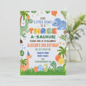 Dino Drie Derde Verjaardagsfeest Uitnodiging (Staand voorkant)