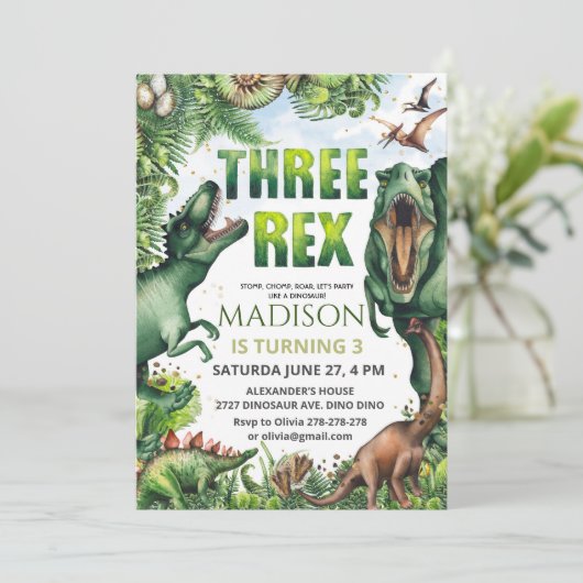 Dino Drie Rex Uitnodiging Jongen (Staand voorkant)