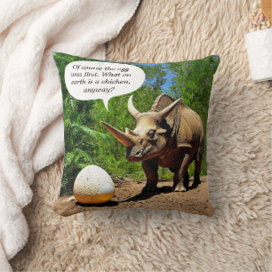 Dino Ei Triceratops Dieren Humor Grappige Dinosaur Kussen