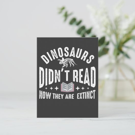 Dino extinction Book Reading Funny Dinosaurs Briefkaart (Staand voorkant)