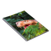 Dino in het bos. notitieboek (Rechterzijde)