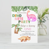 Dino-mite t-rex verjaardagsfeestje roze kaart (Staand voorkant)