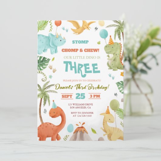 Dino Verjaardag Bash Uitnodiging Fun voor Jongens (Staand voorkant)