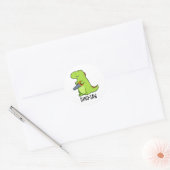 Dino-zaag Funny Dinosaur Tool Pun Ronde Sticker (Envelop)