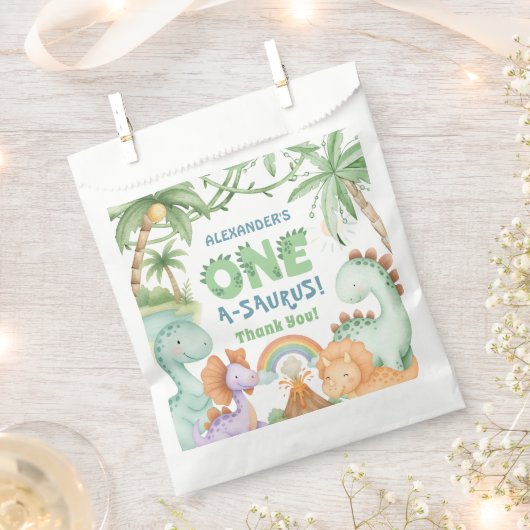 Dinosaur 1st Birthday One A-Saurus Cute Dino Party Bedankzakje (Geknipt)