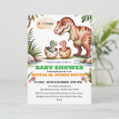 Dinosaur Baby shower voor Twins Aangepaste uitnodi Kaart (Staand voorkant)