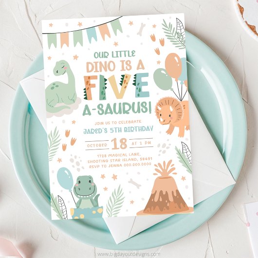 Dinosaur Birthday Invitation Five. Baby Dino 5th Kaart