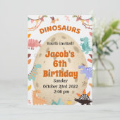 Dinosaur Birthday Party met Large Dino Egg Custom Kaart (Staand voorkant)