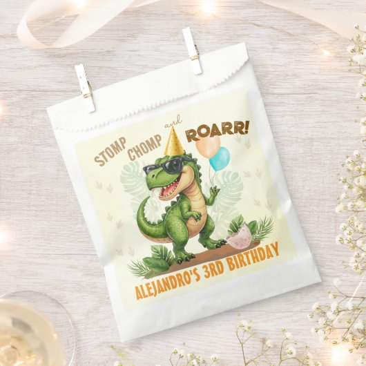 Dinosaur Birthday - Stomp Chomp Roar T-Rex Birthda Bedankzakje (Geknipt)
