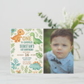 Dinosaur Birthday Uitnodigingen met foto (Staand voorkant)